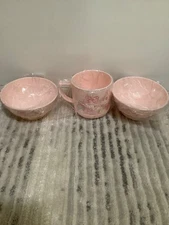 Set of  3 New  My Melody Pink small plastic bows and cup  - Sanrio  Daiso