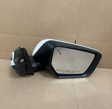 2014-2020 Chevy Impala RH Mirror W/Turn Signal Summit White OEM NEW