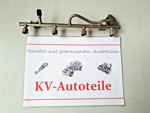 Opel Astra H GTC 2005 L08 1.8 Einspritzleiste  0905360834