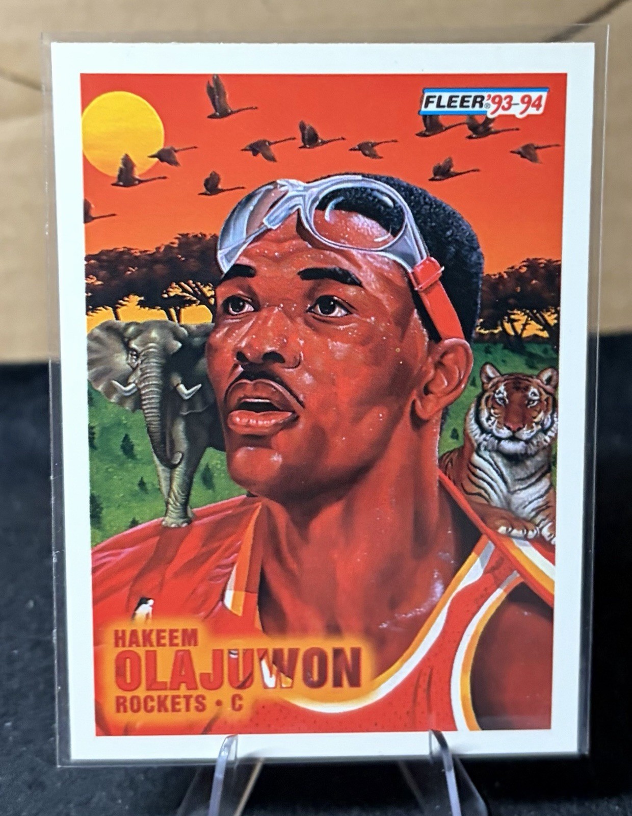 1993-94 Fleer #235 Hakeem Olajuwon Houston Rockets