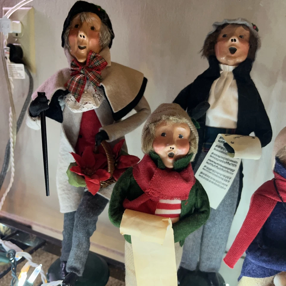 Lote de 15 figuras de villancicos de Navidad Byers Choice decoración navideña  Foto 2 de 4