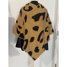 Leopard Print Poncho Wrap Shawl Cape Open Front Acrylic Beige Black