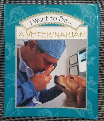 I Want to Be a Veterinarian Paperback  1997 by Maze Productions