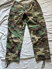 U.S. Military Pants Mens Medium Regular Camo Woodland Hot Weather Trousers 34x32