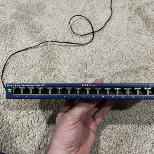 Network Equipment Lot - Netgear/Trendnet Switches, VPN Firewall And APs!!! GS116 - Picture 9 of 9