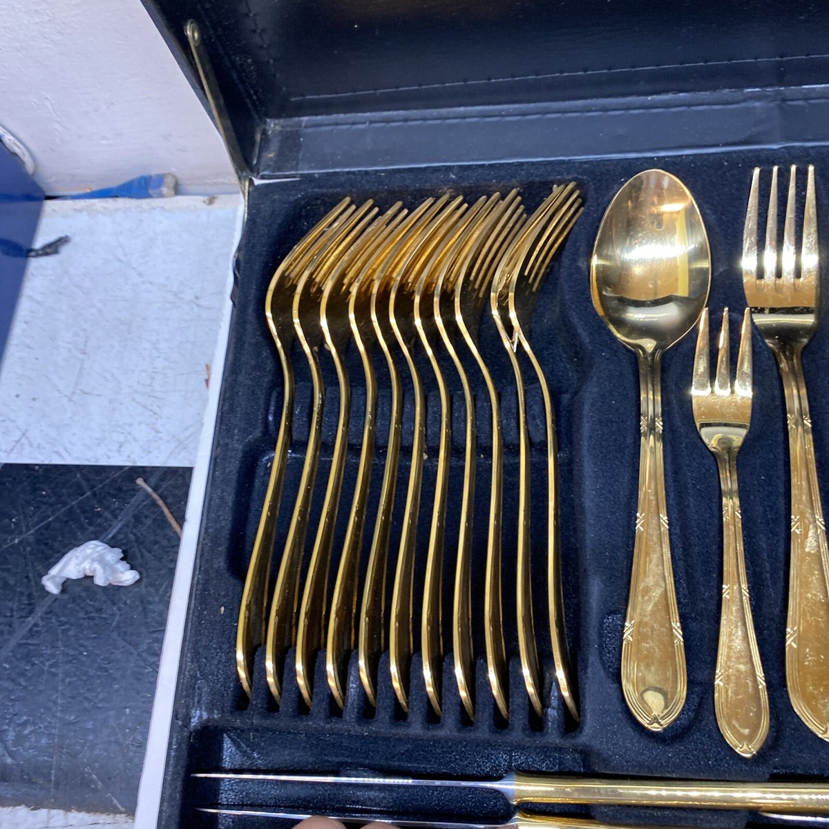 Vintage Bestecke Solingen 70 Piece Gold Plated 23/24K / 18/10