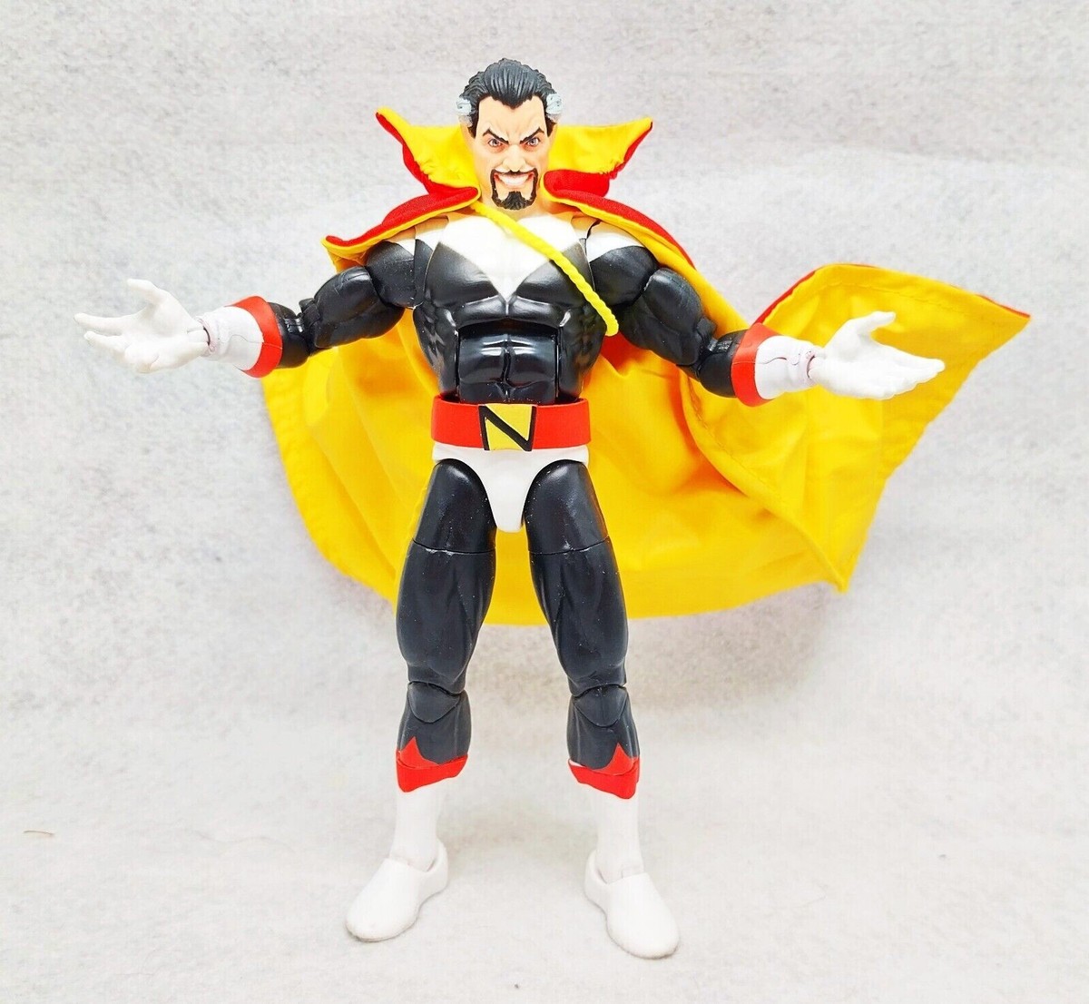 SU-C-NEF: 1/12 Red & Yellow Wired Cape for Marvel Legends Marvel