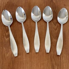 Oneida Comet Stainless 7" Tablespoons Set of 5 Spoons
