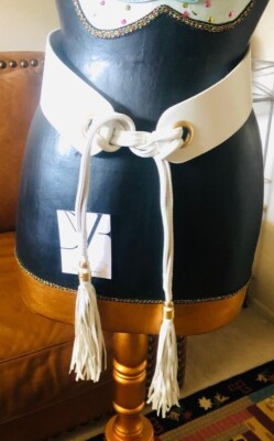 Diane von Furstenberg White Leather Julie Gold Hardware  display picture 1