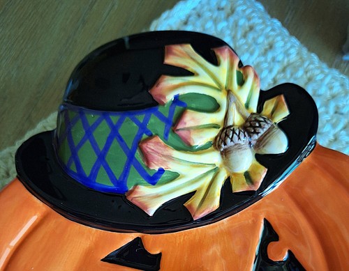 Fitz & Floyd Essentials Halloween Jack-o-Lantern Leckerli Teller Derby Hut & Fliege - Bild 3 von 8
