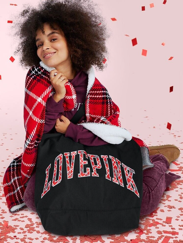 VICTORIA'S SECRET Pink Tote & Blanket Red Plaid Holiday VS LOGO NEW Sealed Pick - Picture 4 of 15