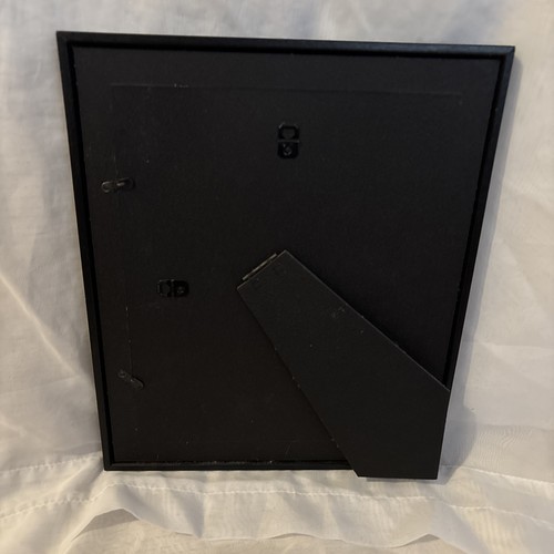 Mainstays 8x10 or Dbl 4x6 Black Plastic Photo Frame - Picture 3 of 3
