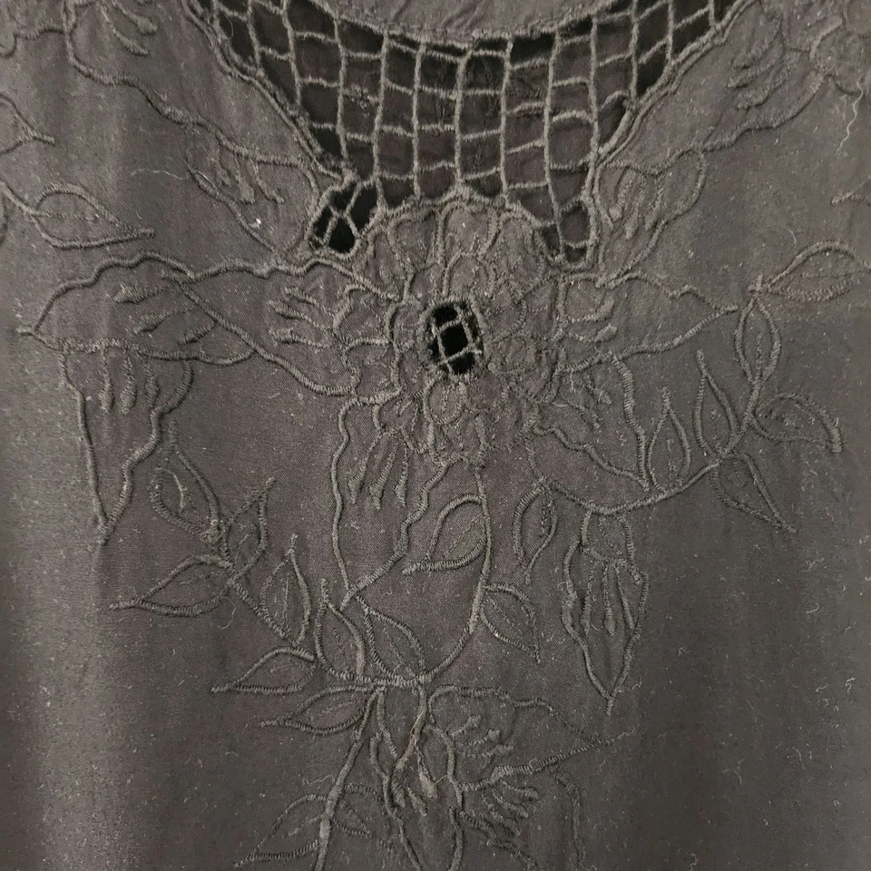 Vestido Jane Ashley M Sin Mangas Maxi Floral Bordado Crochet Acentos Retro Foto 3 de 4