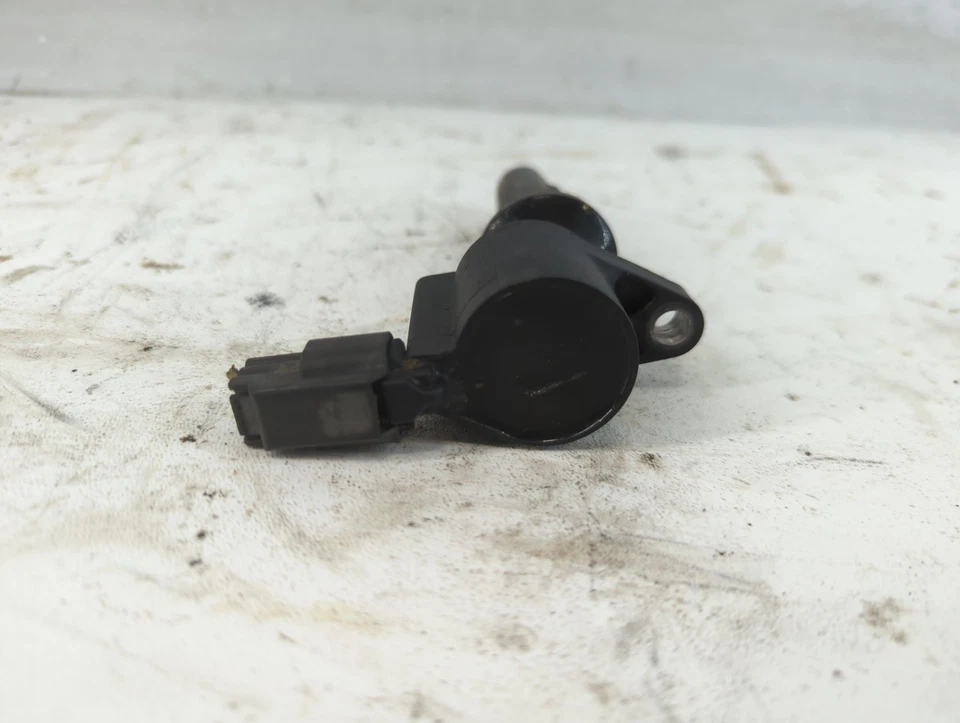 2007 Volvo V50 Ignition Coil Igniter Pack VSA89 - Image 3 of 4