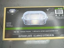 Canarm Outdoor Marine Light - Oval, White, 60 Watts, Model# IOL16WH