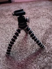 JOBY GorillaPod SLR Zoom Flexible Tripod for DSLR and Mirrorless Cameras