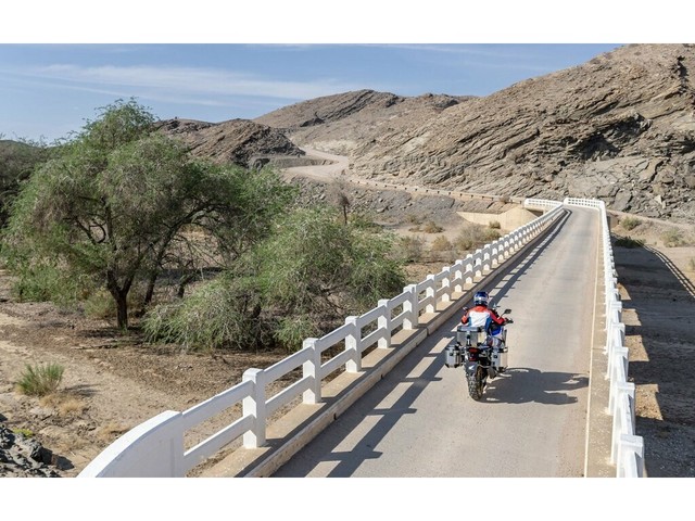 2021 Honda Africa Twin Adventure Sports DCT in Touring in Hamilton - Image 4
