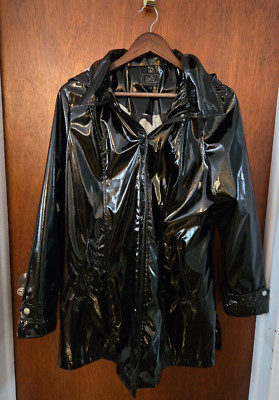 UBU Shiny Black Rain Coat Size Medium White Daisy Inside With Hood