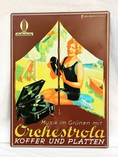 DEKO-SCHILD "Orchestrola" mit Koffer-Grammophon,   49 x 36 cm    B474