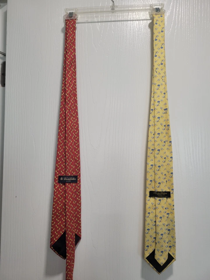 BROOKS BROTHERS Pura Seda Clásica 2 Corbatas Divertido Patrón Ovejas y Libélulas  Foto 2 de 4