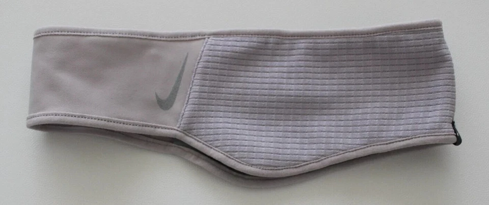 Conjunto de diadema y guantes Nike Essential para mujer M/L plateado lila/plateado Foto 4 de 4