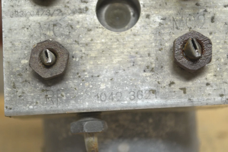 1999-02 Pontiac Firebird ABS Pump Control OEM 10423621 Module 908-10A4 - Image 2 of 4