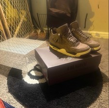 Jordan 4 a MA Maniere Size 9