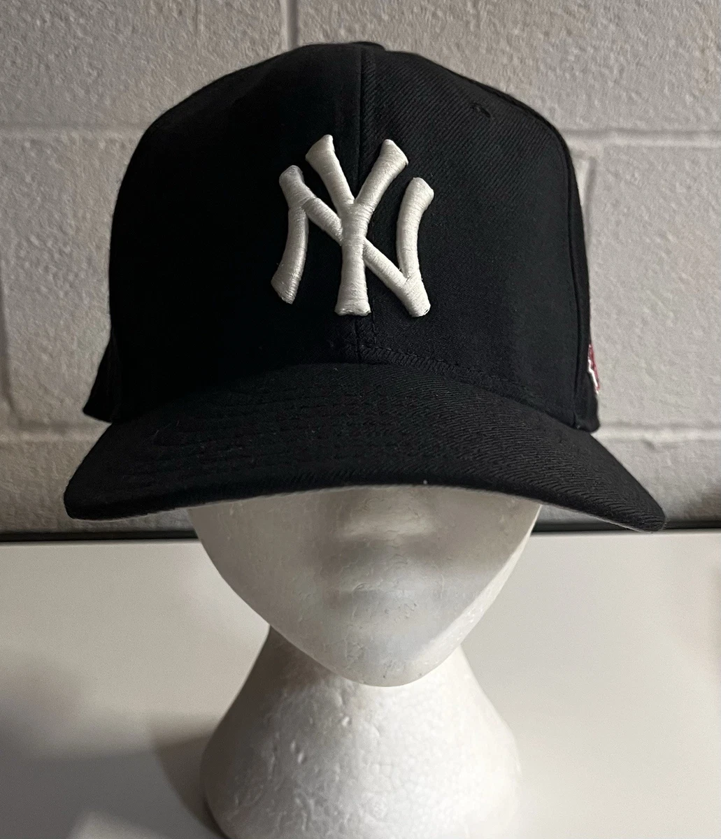 New Era New York Yankees 7 3/8 Size MLB Fan Apparel & Souvenirs