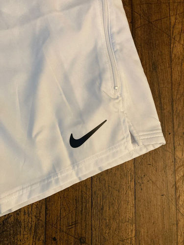 NWT Nike Court Dri-FIT Victory 11' Tennis Shorts Mens Size Small DD8335-100 - Picture 2 of 6