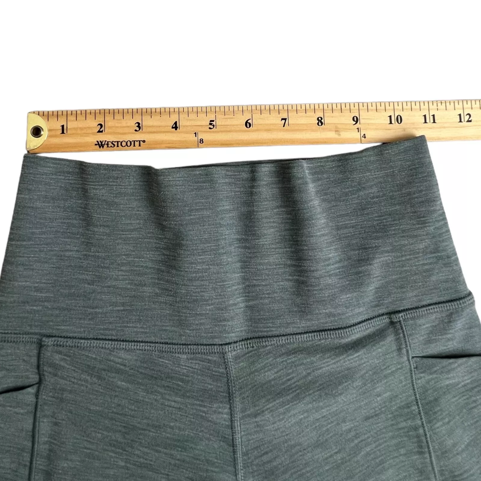 athleta high rise salutation stash pocket ii 7/8 tight leggings