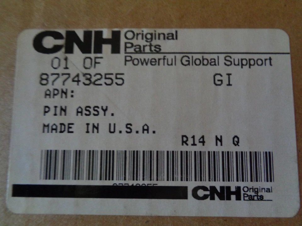 OEM 2008 - 2011 CNH AXIAL FLOW COMBINE FEEDER PIVOT PIN ASSY. PART NO. 87743255 - Image 3 of 3