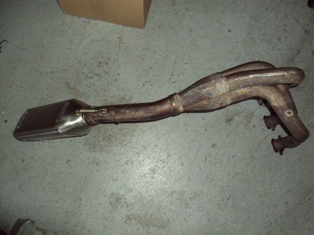 triumph daytona 955i exhaust