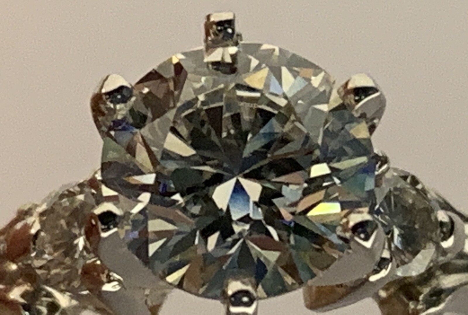 2ct+ Solid Platinum Diamond Ring Solitaire I  VS1… - image 3