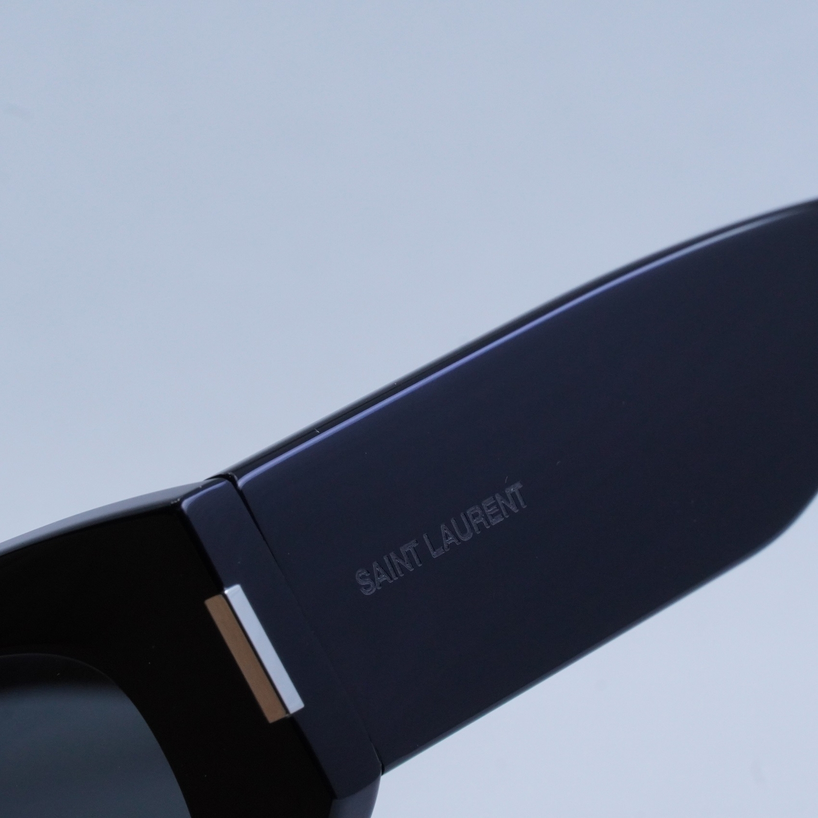 Nuovi occhiali da sole SAINT LAURENT SL697 001 nero nero 51 21 140