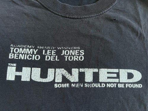 Vtg T-shirt The Hunted Movie Promo L Y2K 2003 Faded Distressed Tommy Lee Jones - Picture 3 of 7