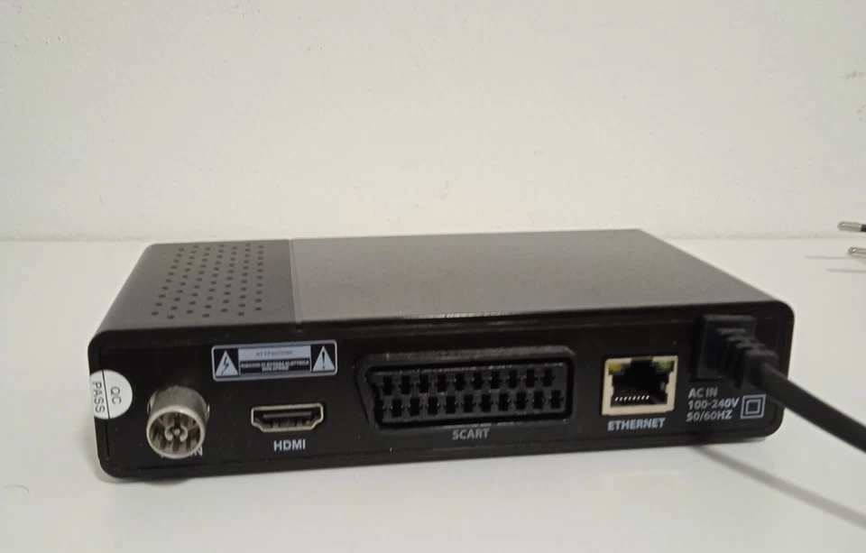 decoder United DVBH2100 digitale terrestre - Immagine 2 di 4