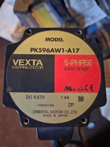Oriental Motor Vexta PK596AW1-a17 5-Phase Stepping Motor with gear drive USED