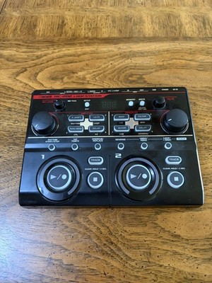 Boss RC-202 Multi Effects DJ Loop Station Looper - Excellent /  Tested