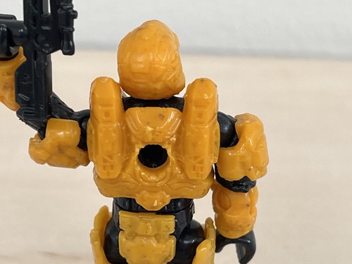 HALO MEGA BLOKS YELLOW SPARTAN GUNGNIR MINI FIGURE UNSC FLAME WARTHOG - Picture 6 of 12