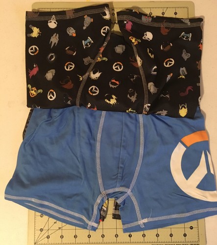 New Boy's 3 pack OVERWATCH ATHLETIC BOXER BREIFS Size 10L brand new - Picture 2 of 7