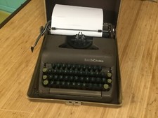 Vintage Smith Corona Sterling Manual Portable Typewriter Brown in Case  thumbnail