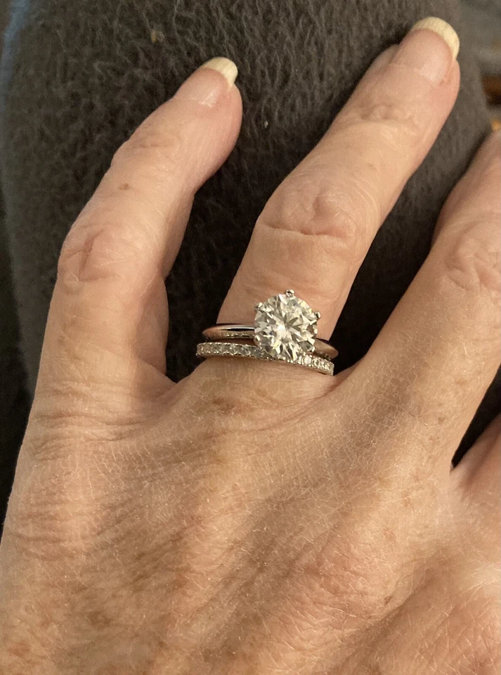 Juego de boda redondo moissanita real de 2,5 quilates enchapado en platino plata de ley talla 5 nuevo Foto 3 de 4