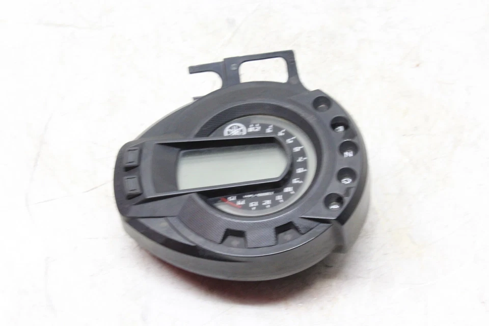 04-06 YAMAHA FZ6 OEM SPEEDO TACH GAUGES DISPLAY CLUSTER SPEEDOMETER TACHOMETER - Image 3 of 4
