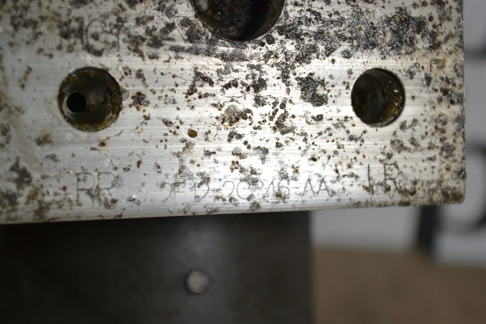 Módulo de control de bomba de freno antibloqueo ABS Ford Taurus 2001-02 2F122C346AA 8I2 707 Foto 4 de 4