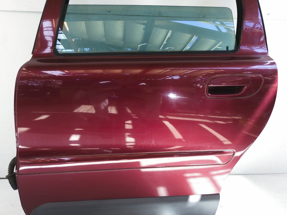 2003-2007 Volvo Xc70 Rear Driver Left Door W/ Panel - Maroon 2003-2007 Volvo Xc70 Rear Driver Left Door W/ Panel - Maroon