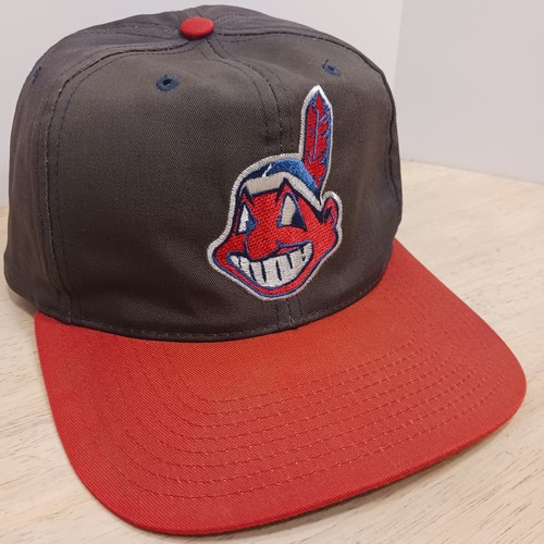 Vintage Cleveland Indians Chief Wahoo Twins Enterprise Snapback Hat Gray/Red Cap