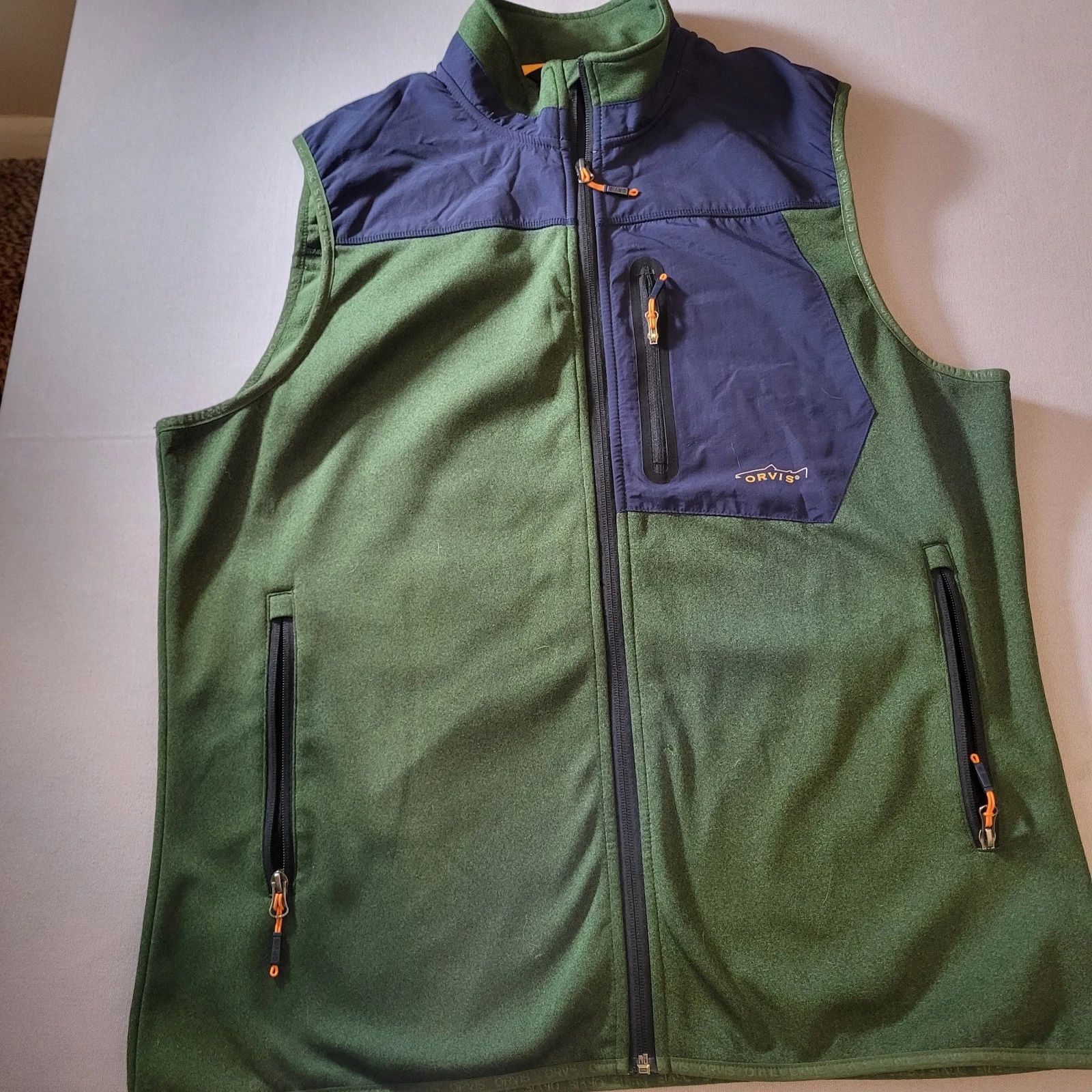 Mens Orvis Zip Up Vest Mens Large
