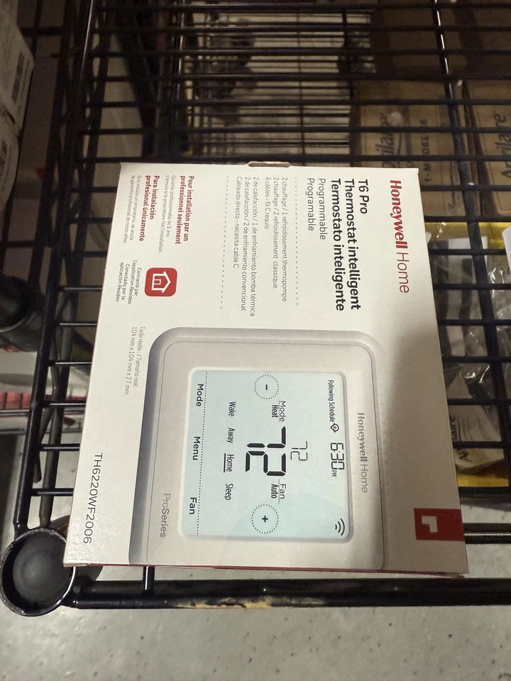 Honeywell Home T6 Pro Series WiFi Thermostat TH6220WF2006, Programmable - Image 3 of 3