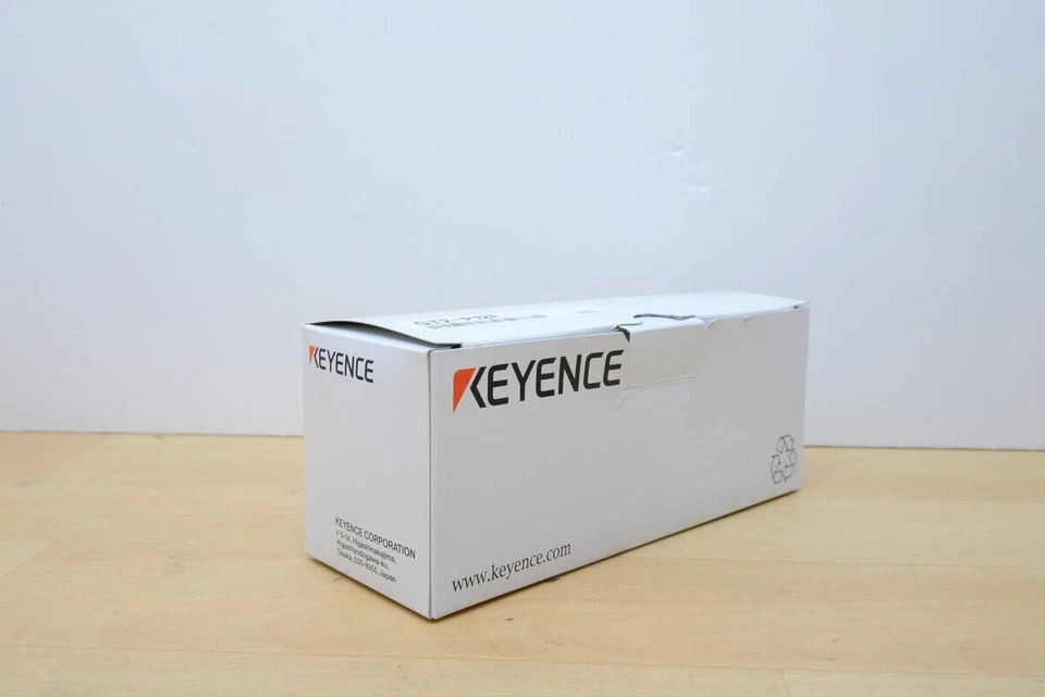 Keyence GT2-P12F High Accuracy Digital Contact Sensor  US Free TAX - Image 4 of 4