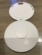 Ubiquiti Unifi AP Wireless Access Point - SWX-UAP With Bracket + POE Adapter